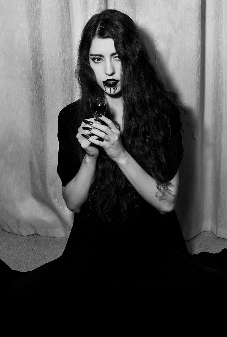 Ședință foto gotic alb negru